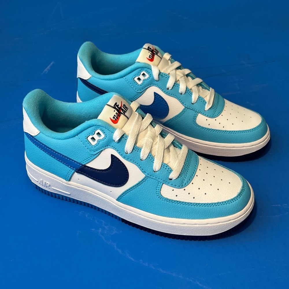 Nike 
Air force 1 gs
'Split light photo blue'
Brand new - Picture 2 of 12